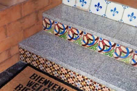 Two-Bedroom House,853102799:JPEG